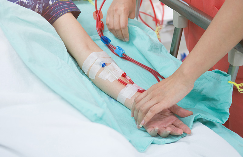 Hemodiyaliz Hastalarında Damar Erişim Yollarının Açılması (Arterio - Venöz Fistül Açılması)