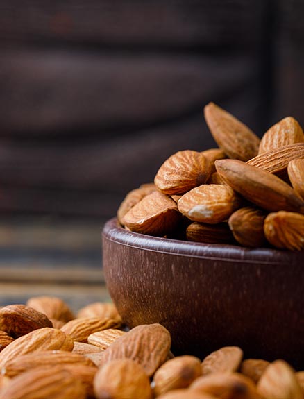 Bademin Faydaları Nelerdir? Neden Tüketmeliyiz?